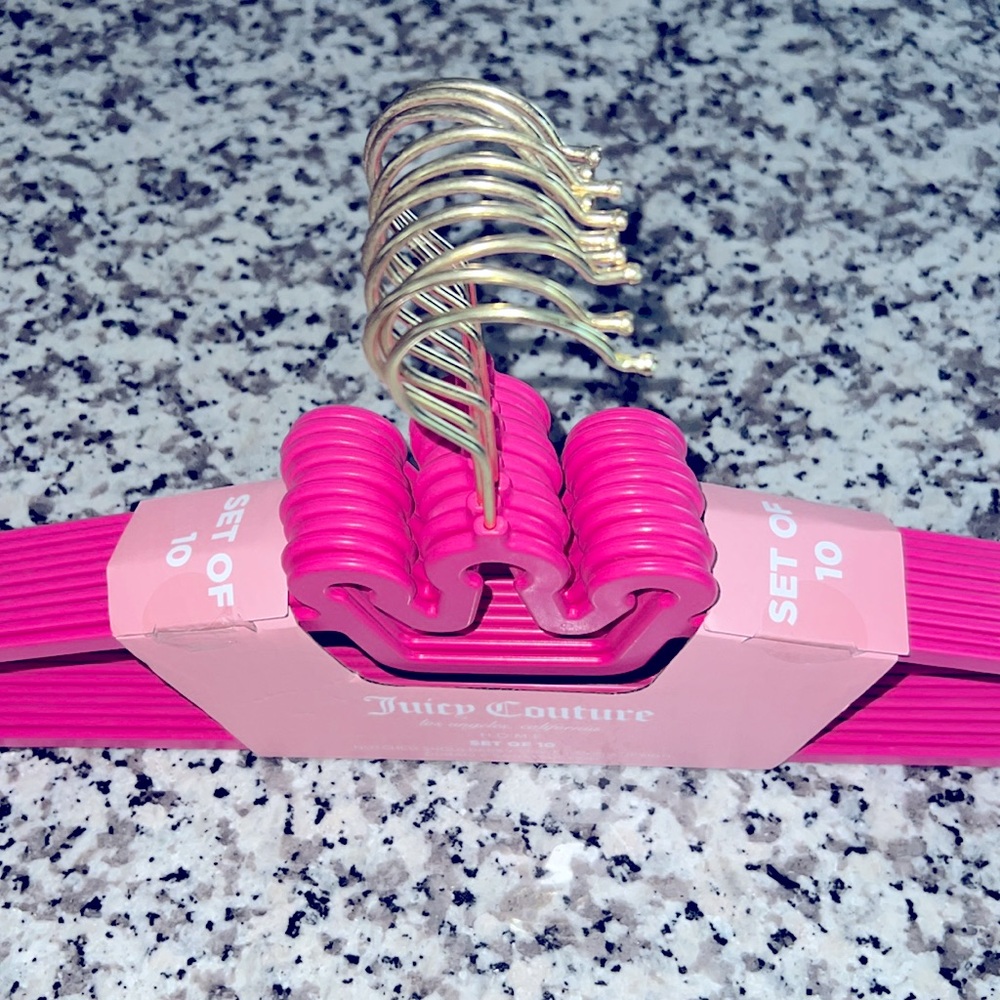 Juicy Couture Hangers Pink - Picture 7 of 11